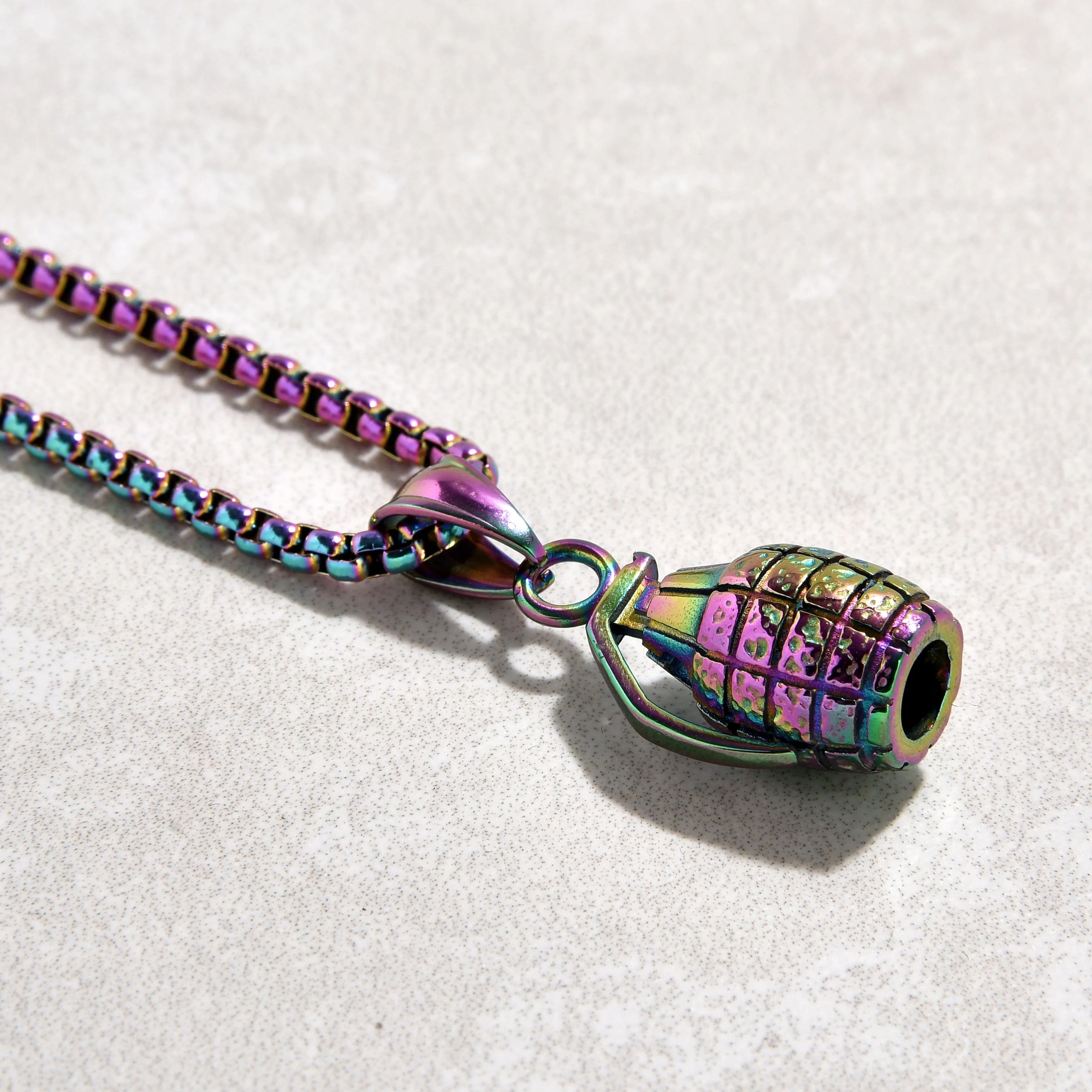 Aurora Borealis Grenade Steel Hearts Necklace
