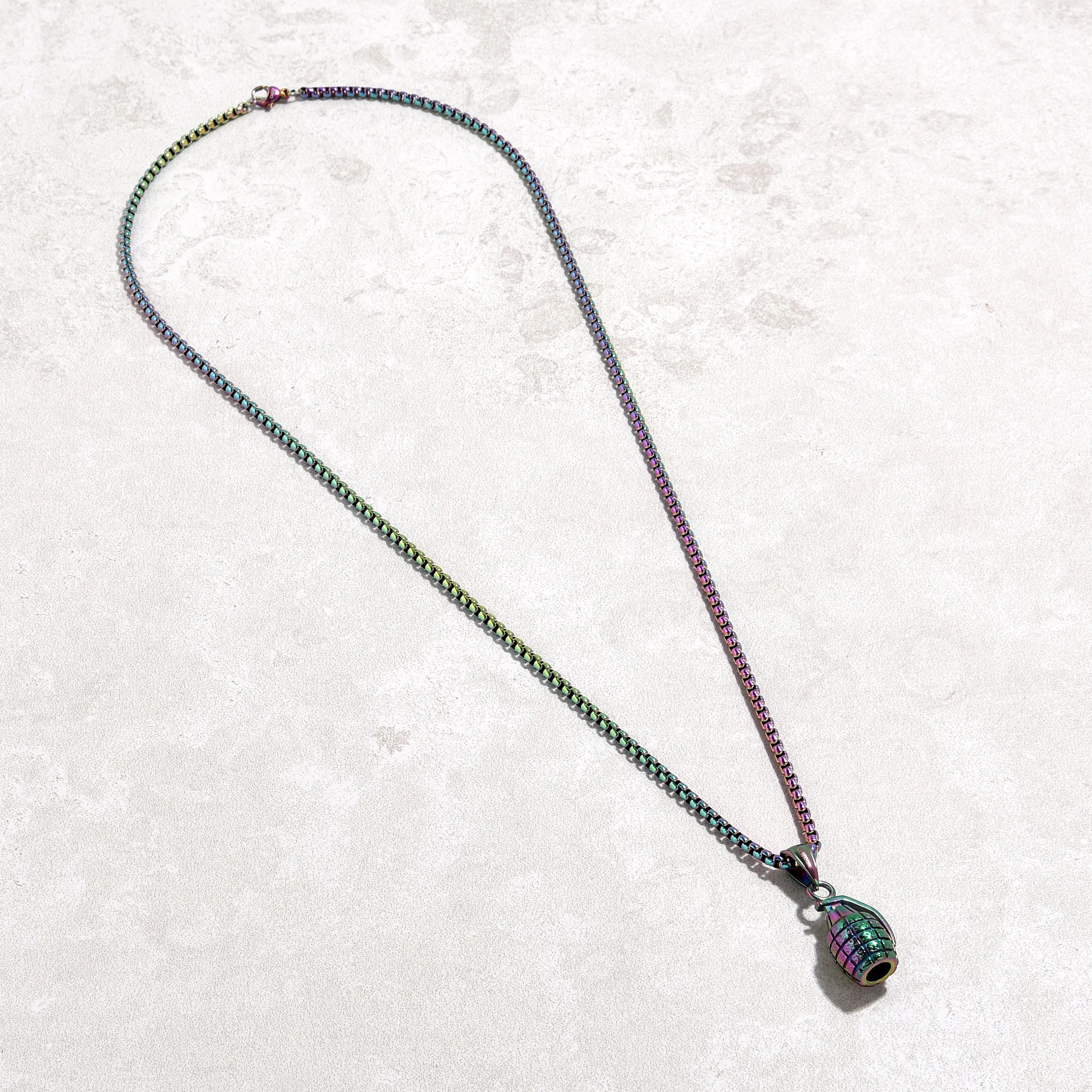 Aurora Borealis Grenade Steel Hearts Necklace