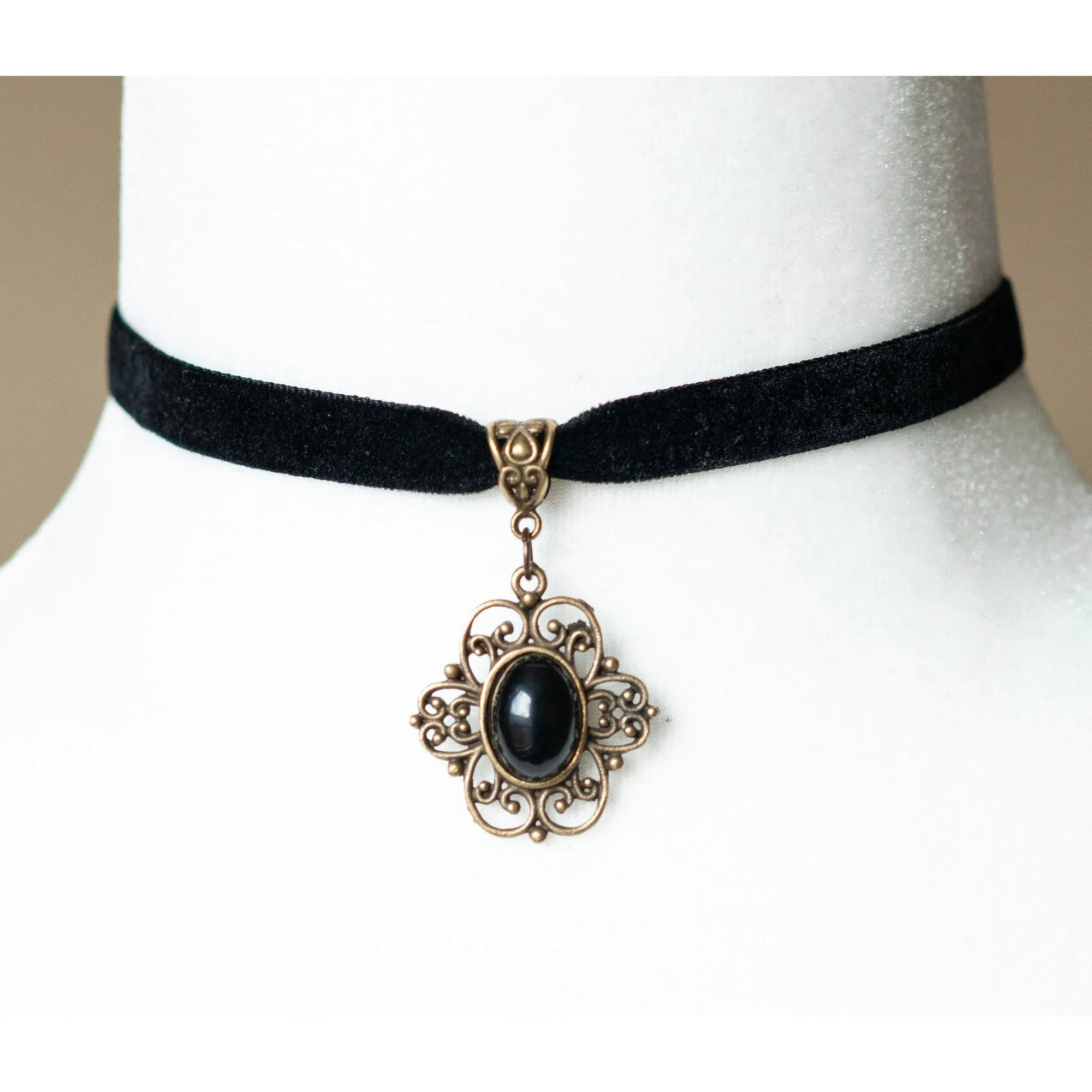 Black Velvet Choker with Agate Pendant in Floral Filigree