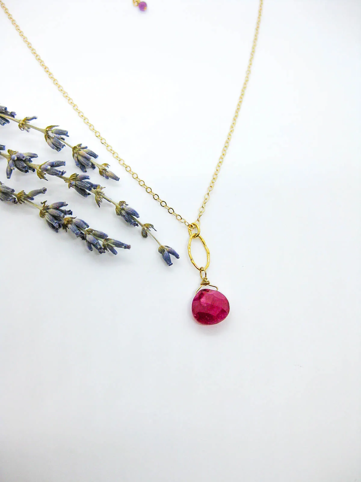 Chrysanthe: Ruby Necklace - n574