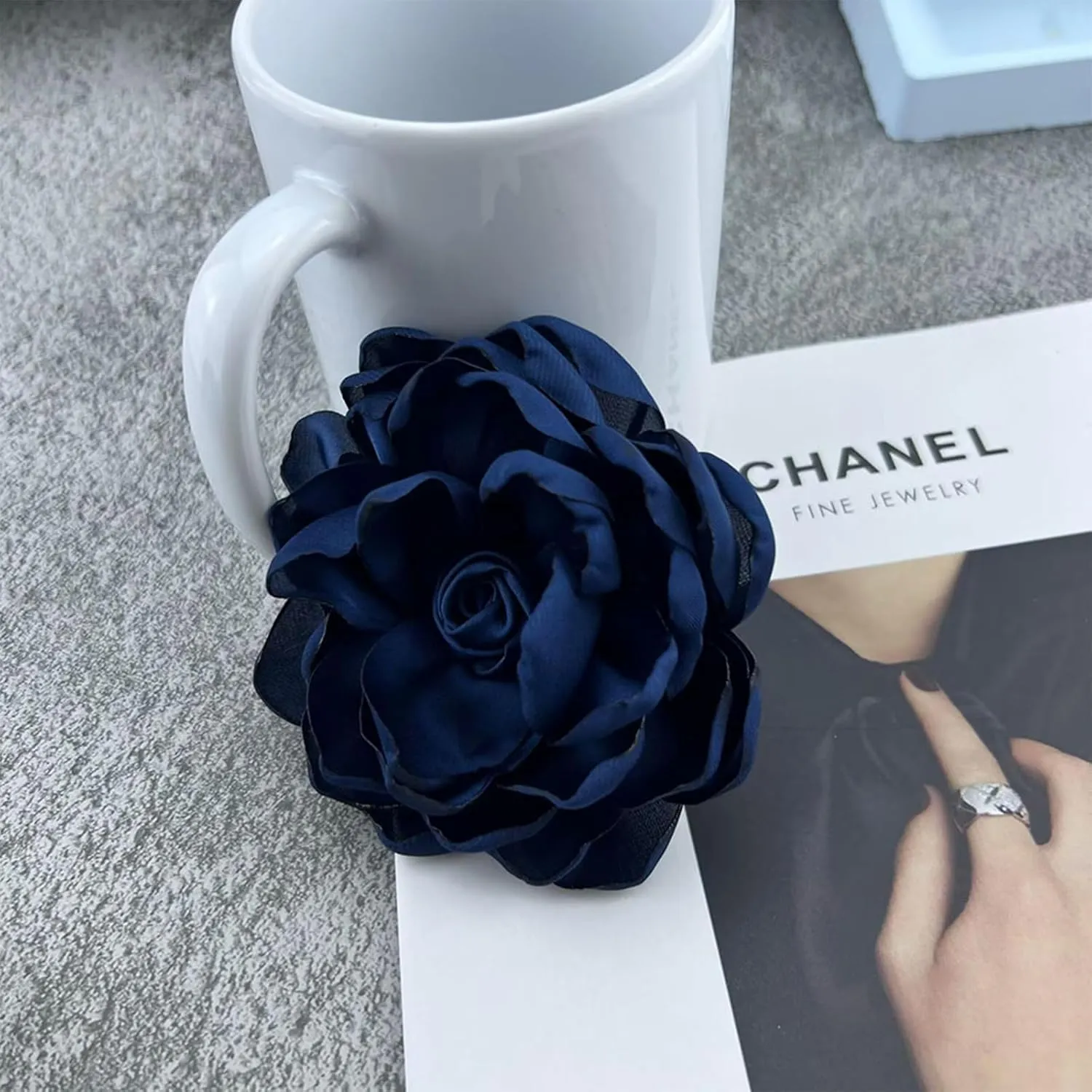 Flower Pins for Clothes Fabric Large Flower Brooches for Women Statement Rose Flower Lapel Pin for Wedding Party Banquet Wedding Guest Dresses Suit Accessories