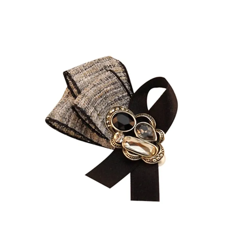 Korean Fashion New Small Rhinestone Brooch