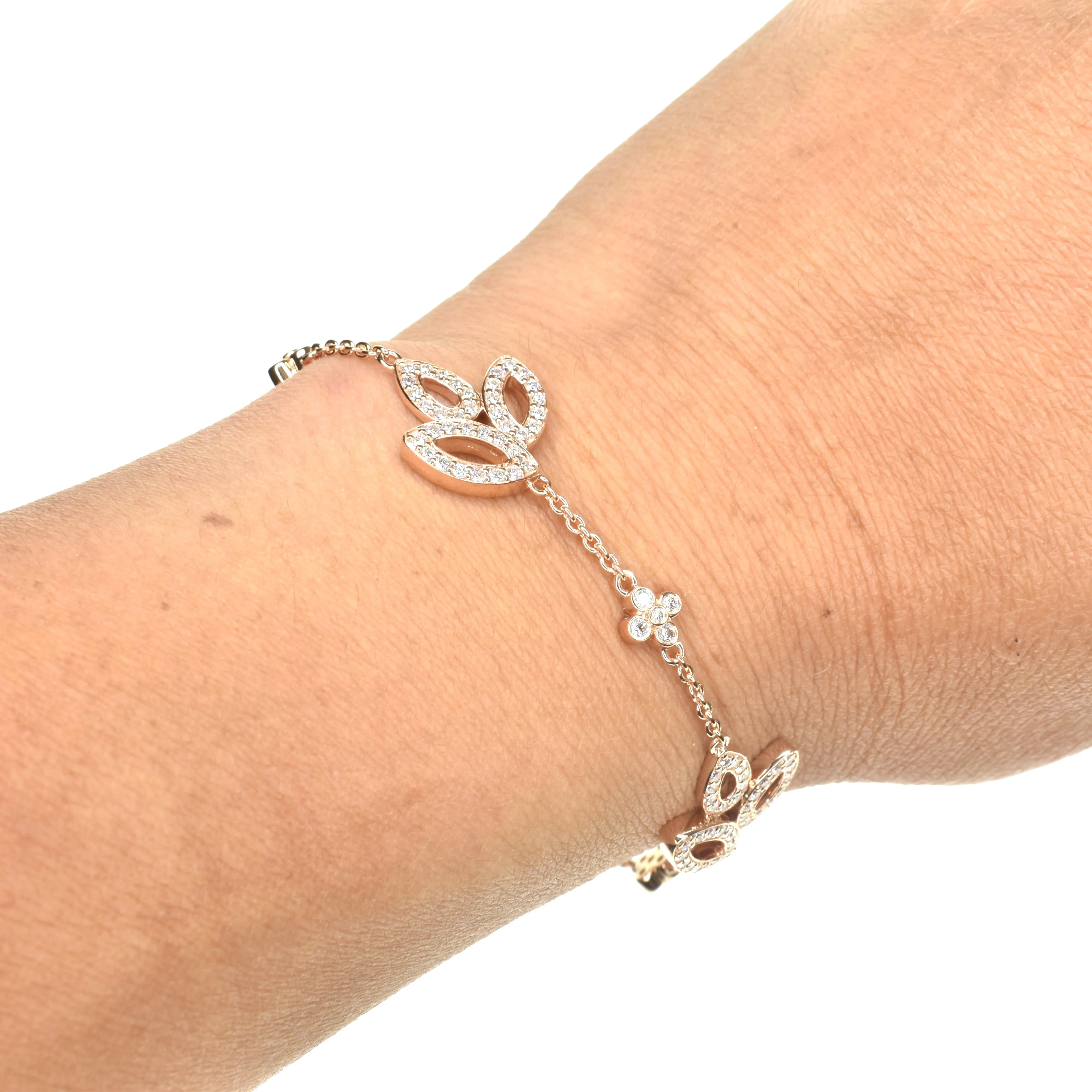 Leaf motif Bracelet