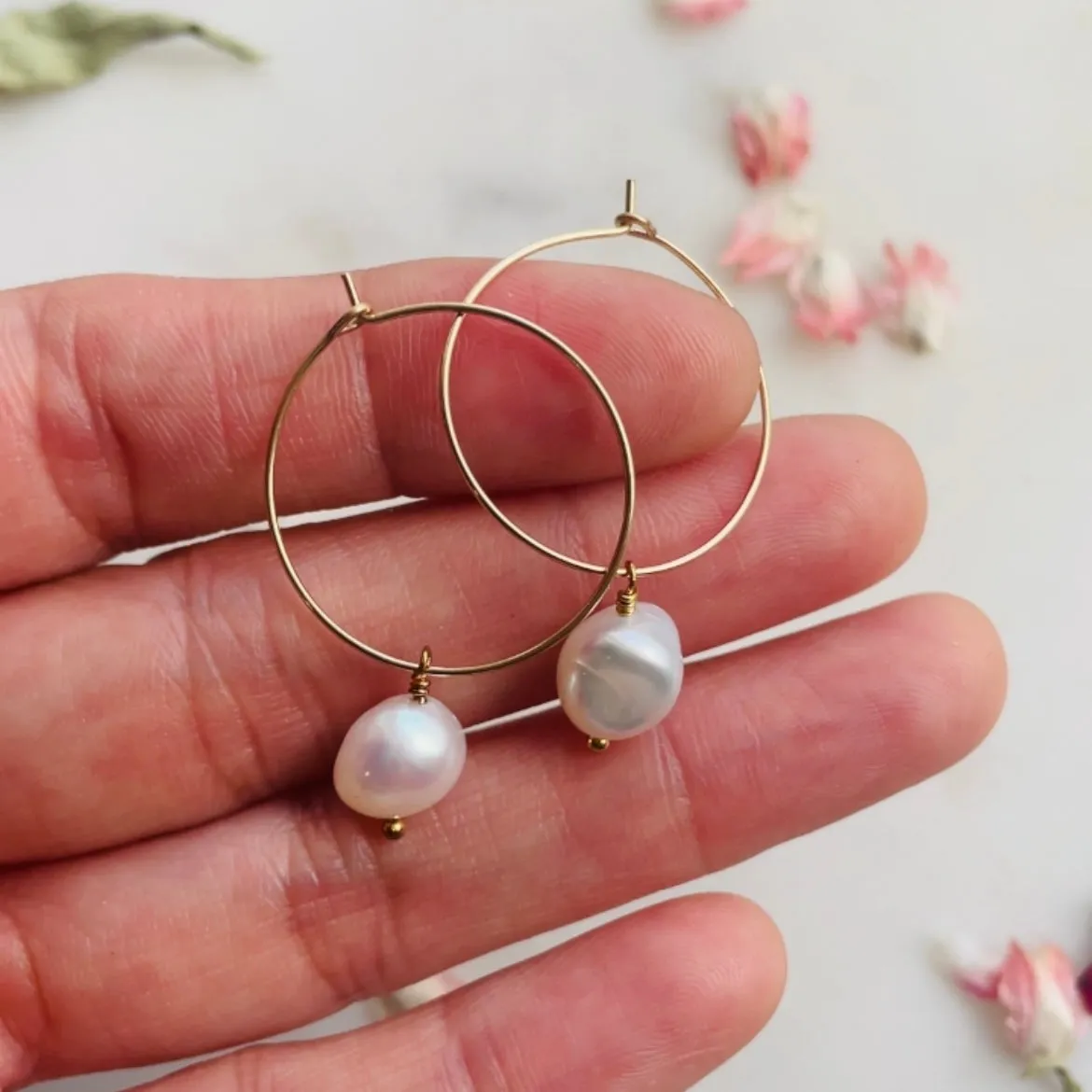 Luca Hoop Earrings
