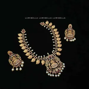 Matte Laxmi Style Neckset
