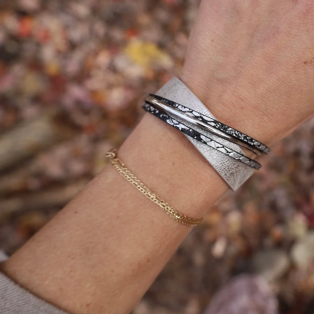Matte Silver Metallic Silver & Black Print Bracele