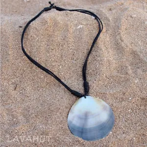 Moon Mother-of-Pearl Hawaiian Necklace