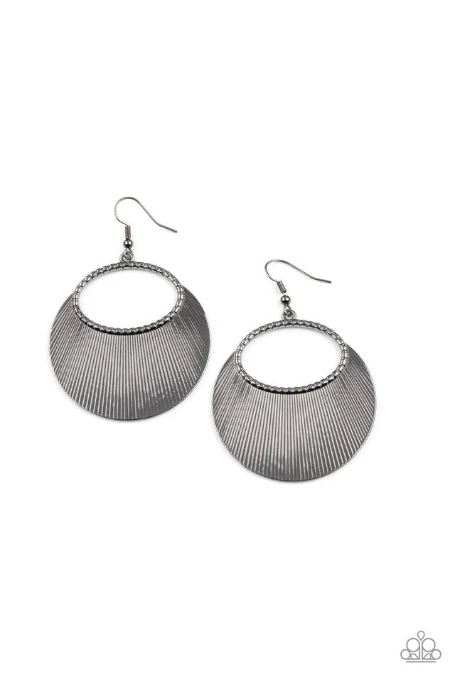 Paparazzi Earring ~ Fan Girl Glam - Black