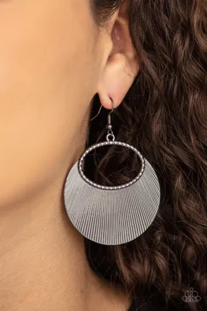 Paparazzi Earring ~ Fan Girl Glam - Black