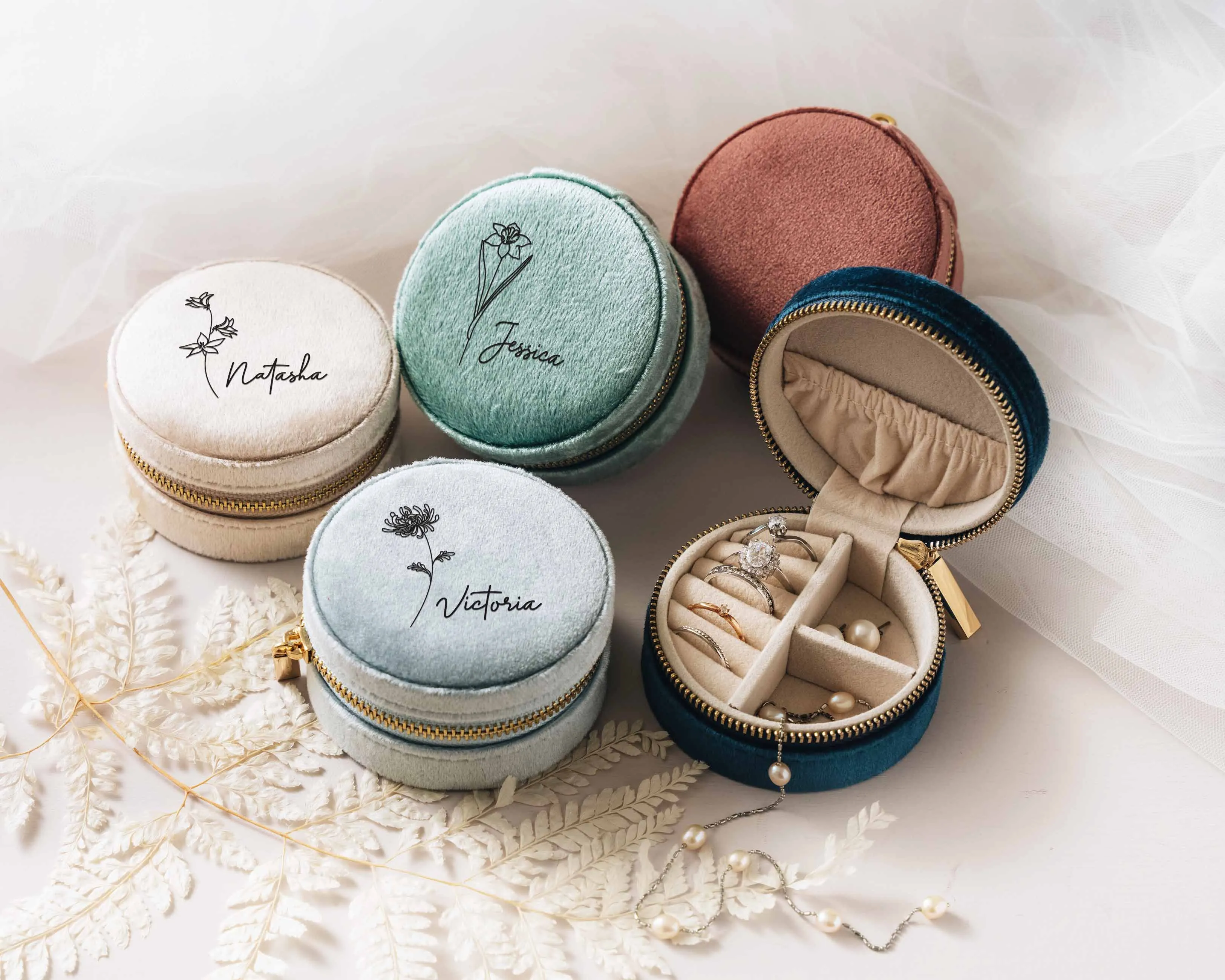 Round Velvet Jewelry Box with Birth Flower